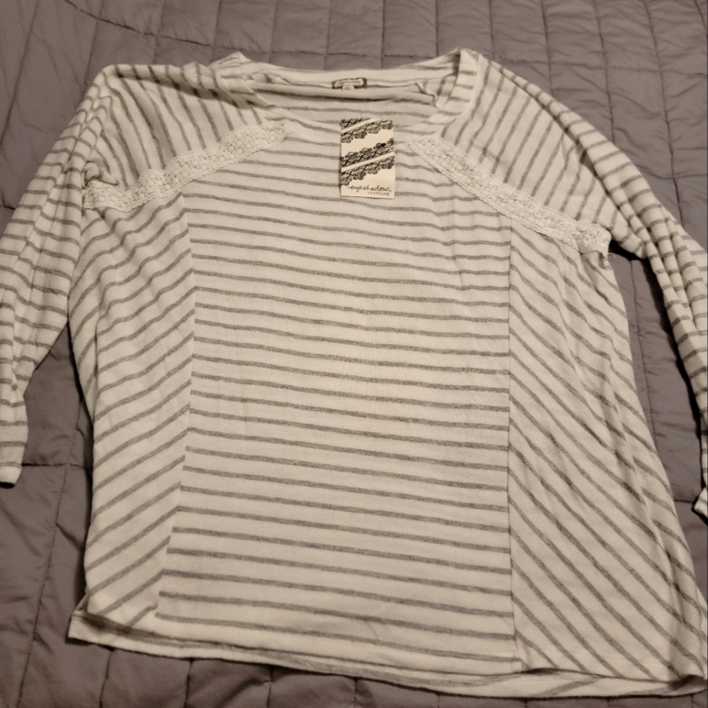 Eye shadow Cozy blue/Grey striped sweater Women's size 2X brand new with tags